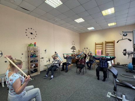 photo_2025-04-28_18-28-32