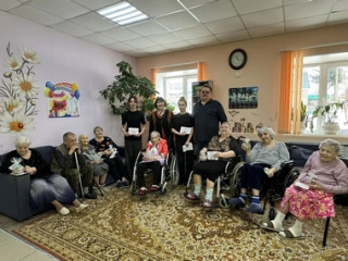 поздравительные открытки от молодёжного сообщества Кардымовского округа «Движение Первых» - фото - 1